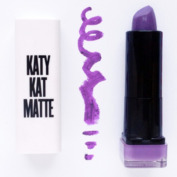 🔴 🌟HOST PICK🌟 Ulta CoverGirl & Tony Dash LipKit - Picture 6 of 6